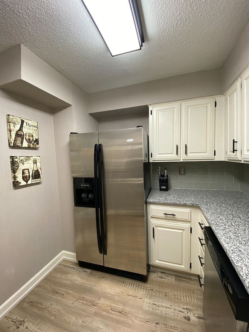 Furnished Finder property 365731_1 photo 16