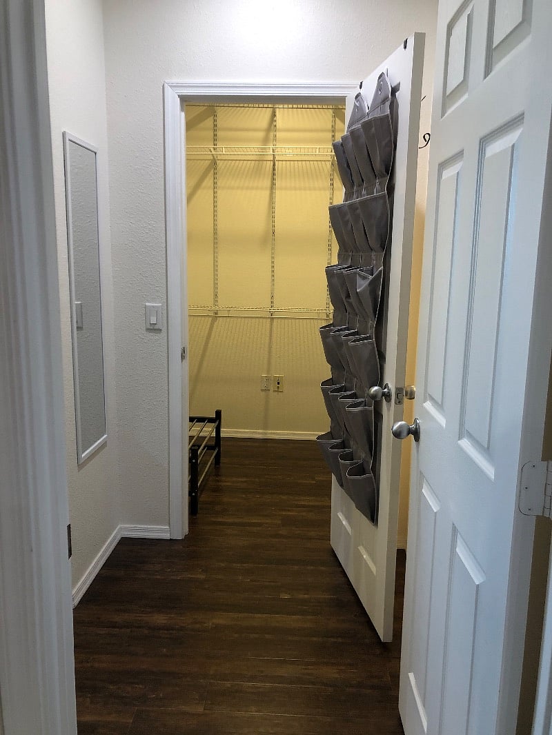 Furnished Finder property 365738_1 photo 4