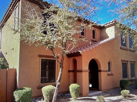 Furnished Finder property 365752_2 photo 1