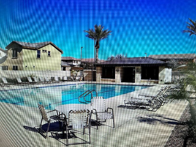 Furnished Finder property 365752_2 photo 5