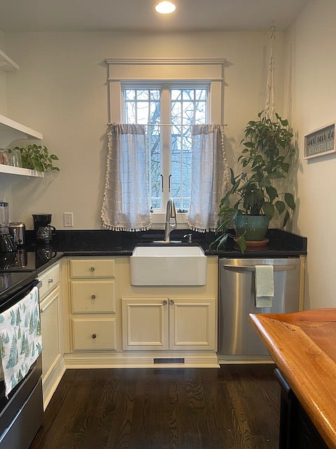Furnished Finder property 365776_1 photo 25