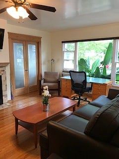 Furnished Finder property 365791_2 photo 9