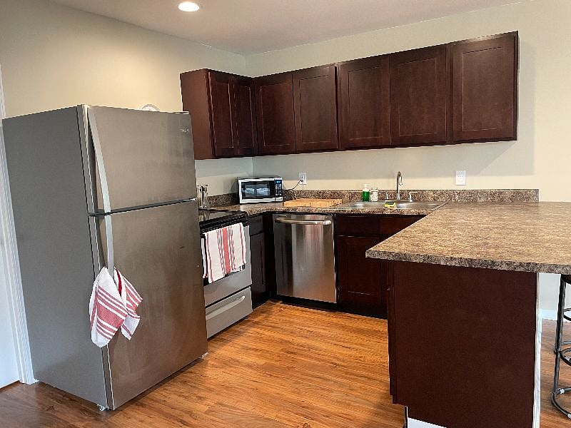 Furnished Finder property 365815_1 photo 4