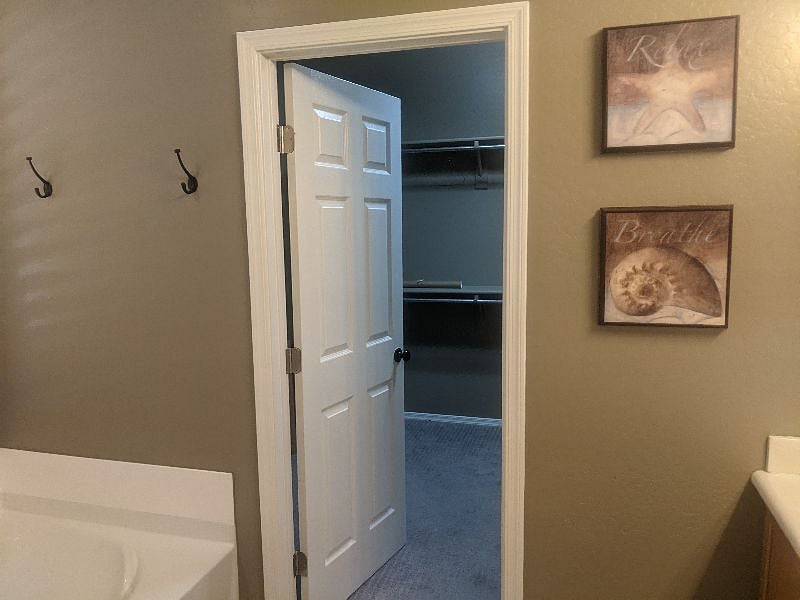 Furnished Finder property 365823_1 photo 5