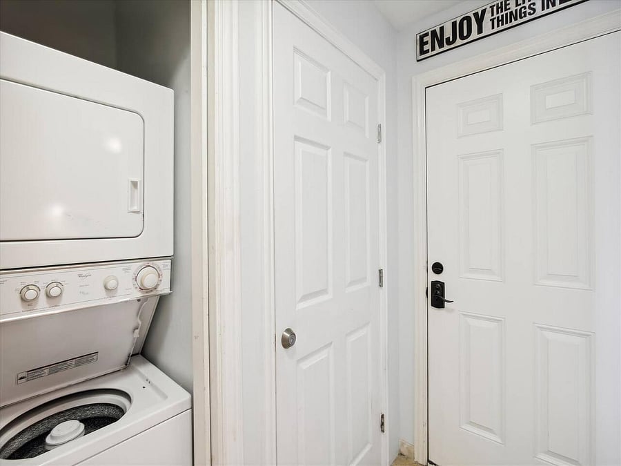 Furnished Finder property 365851_15 photo 3