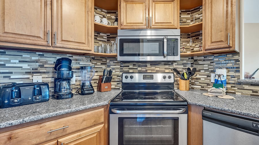 Furnished Finder property 365851_16 photo 4