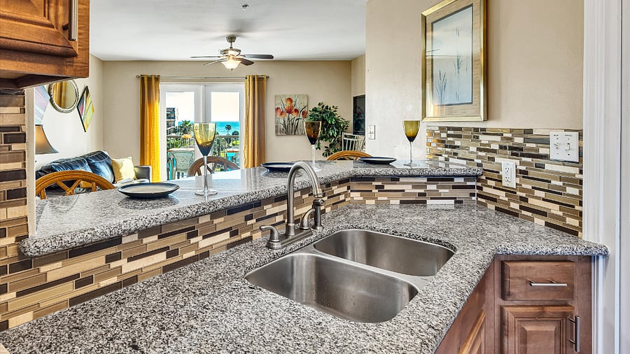 Furnished Finder property 365851_16 photo 5
