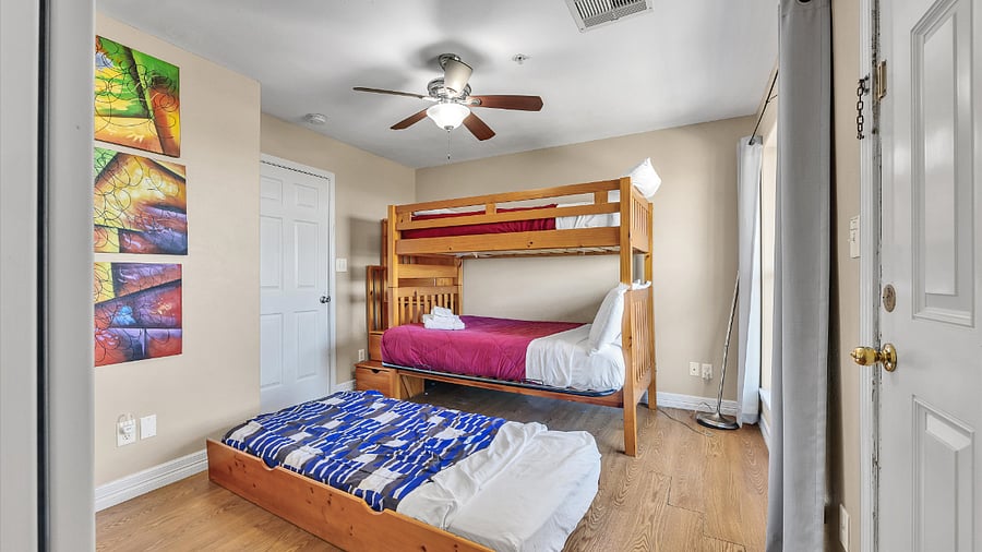Furnished Finder property 365851_16 photo 20