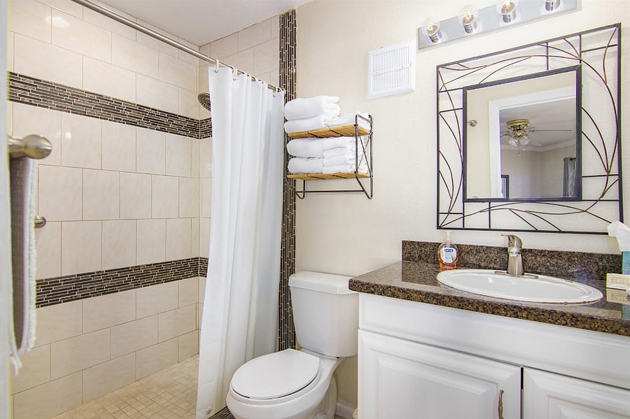 Furnished Finder property 365851_2 photo 8