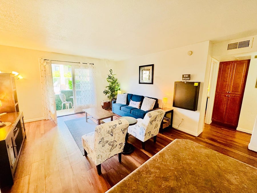 Furnished Finder property 365868_1 photo 6