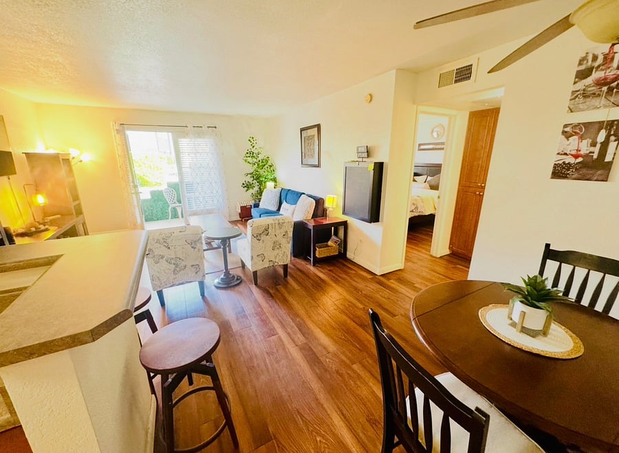 Furnished Finder property 365868_1 photo 17