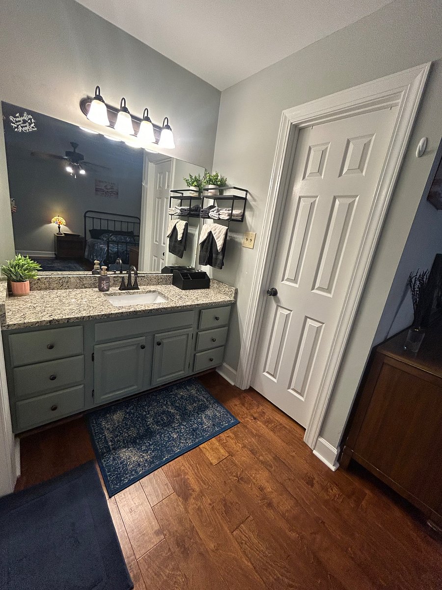 Furnished Finder property 365873_1 photo 22