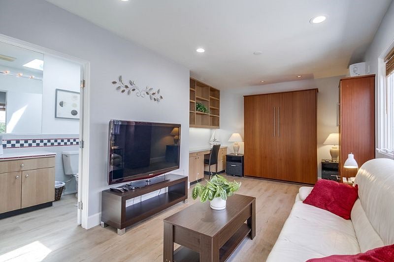 Furnished Finder property 365878_1 photo 7