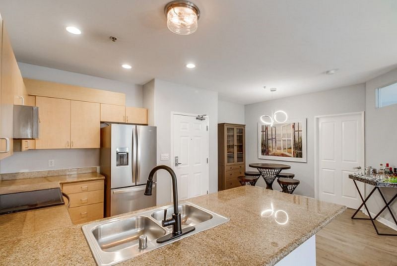 Furnished Finder property 365896_1 photo 6