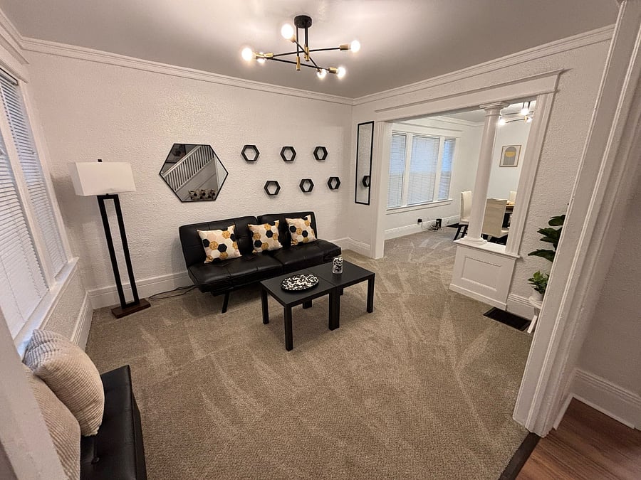 Furnished Finder property 365906_1 photo 9