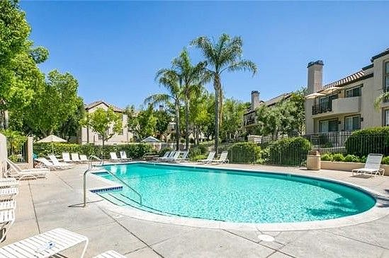Furnished Finder property 365908_1 photo 21