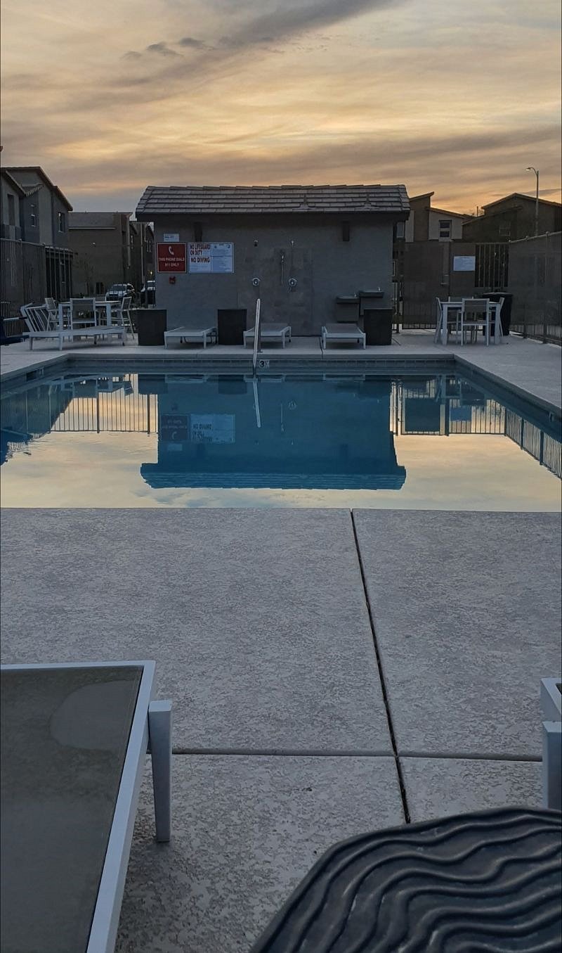 Furnished Finder property 365922_1 photo 9