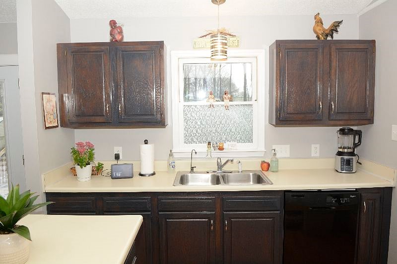 Furnished Finder property 366001_1 photo 14