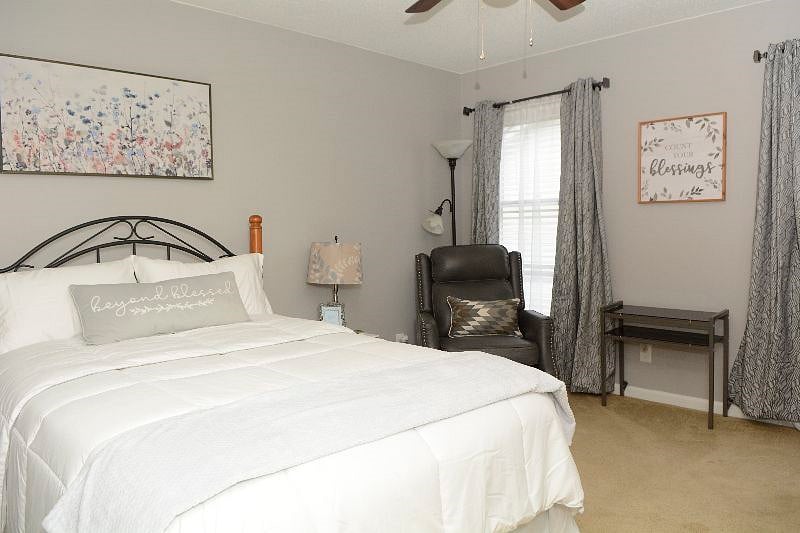 Furnished Finder property 366001_1 photo 4