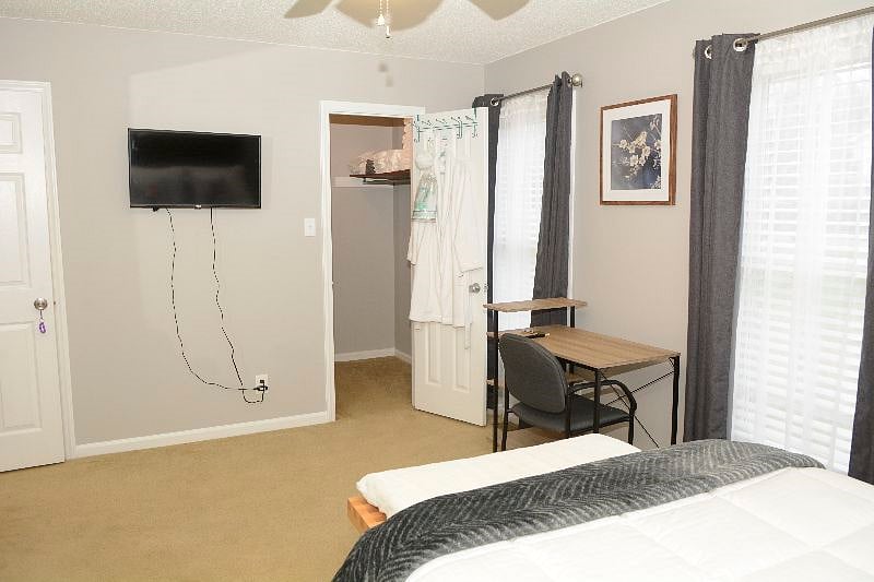 Furnished Finder property 366001_2 photo 4