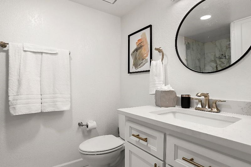 secondary bath