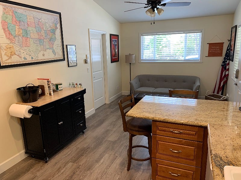 Furnished Finder property 366007_1 photo 9