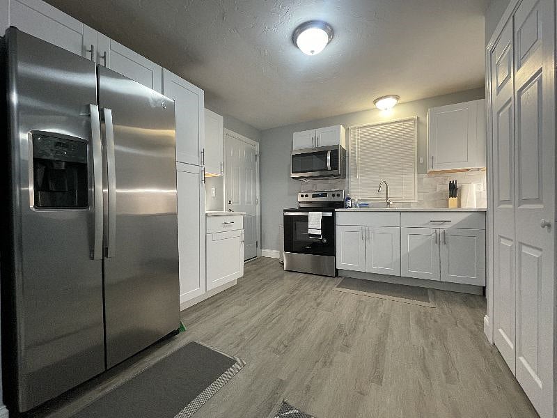 Furnished Finder property 366093_2 photo 8