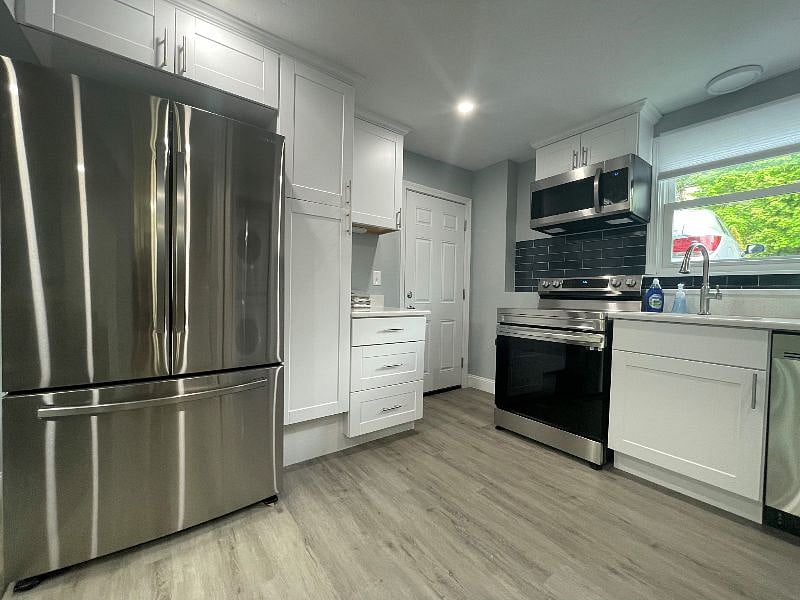 Furnished Finder property 366093_5 photo 15