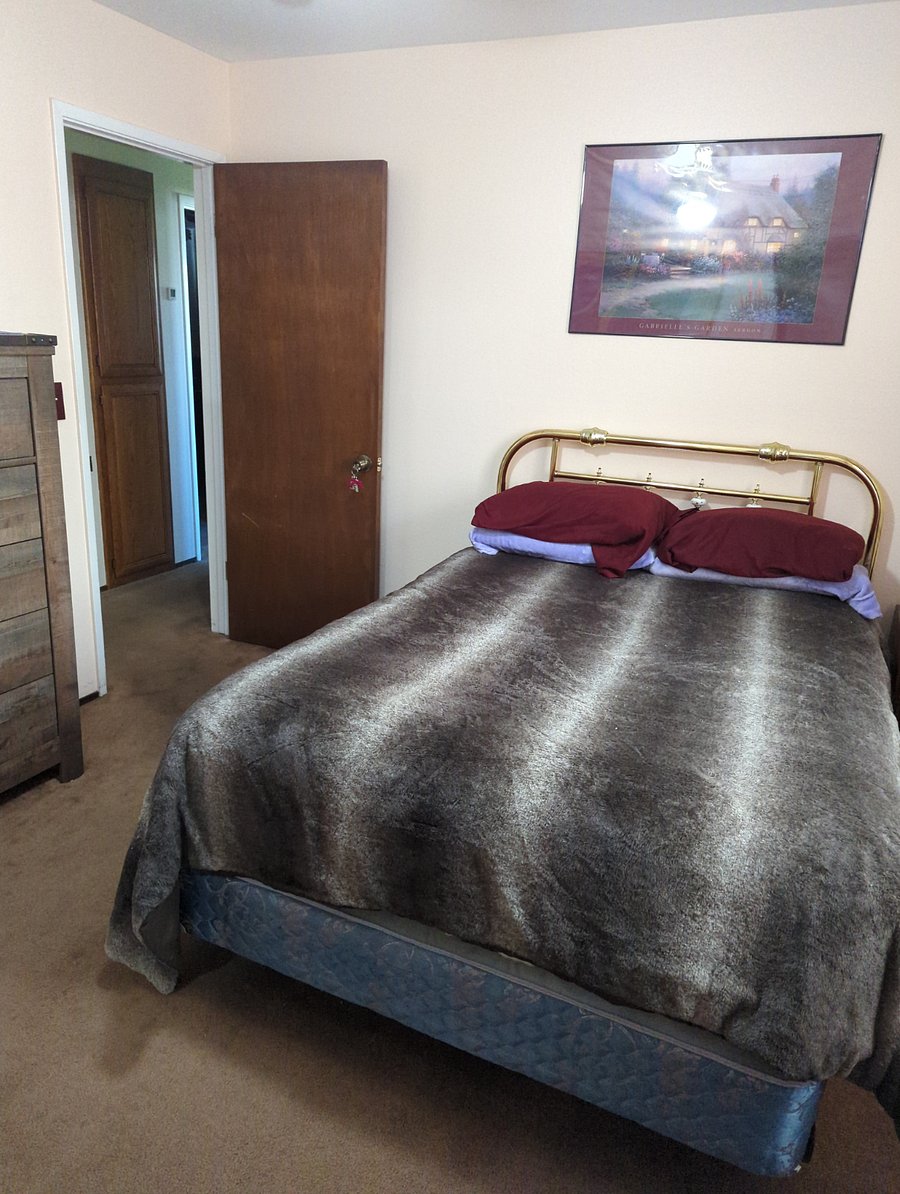 Furnished Finder property 366114_2 photo 3