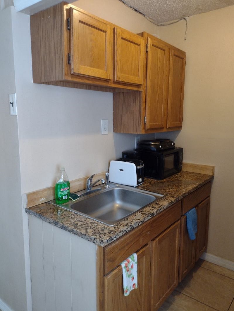 Furnished Finder property 366123_1 photo 4