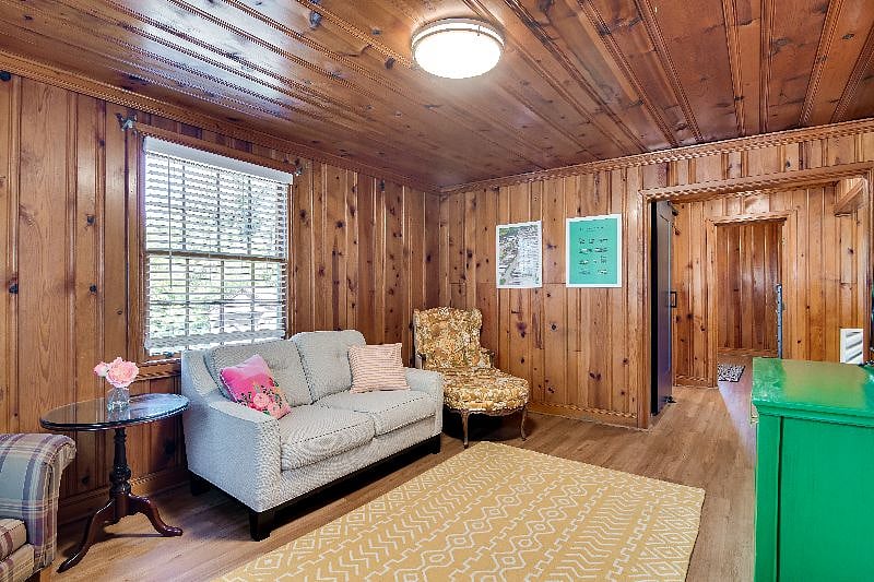 Furnished Finder property 366133_1 photo 3