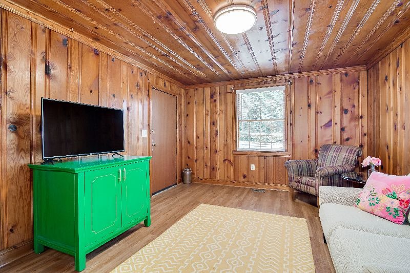 Furnished Finder property 366133_1 photo 4