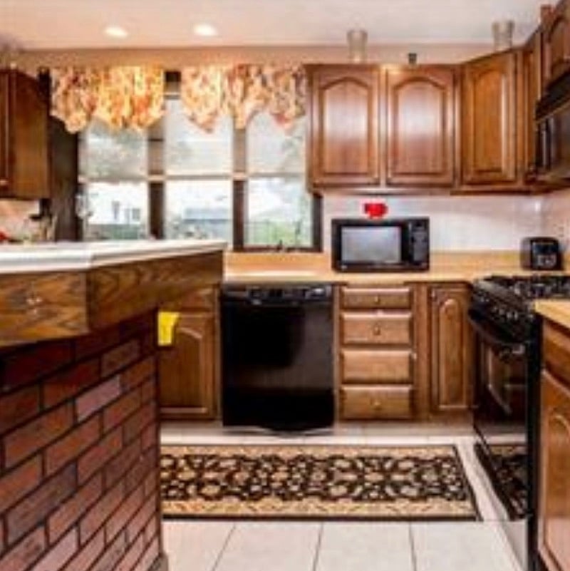 Furnished Finder property 366178_1 photo 4