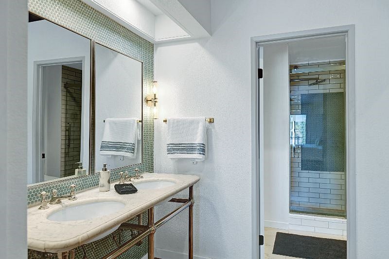 Furnished Finder property 366194_1 photo 15