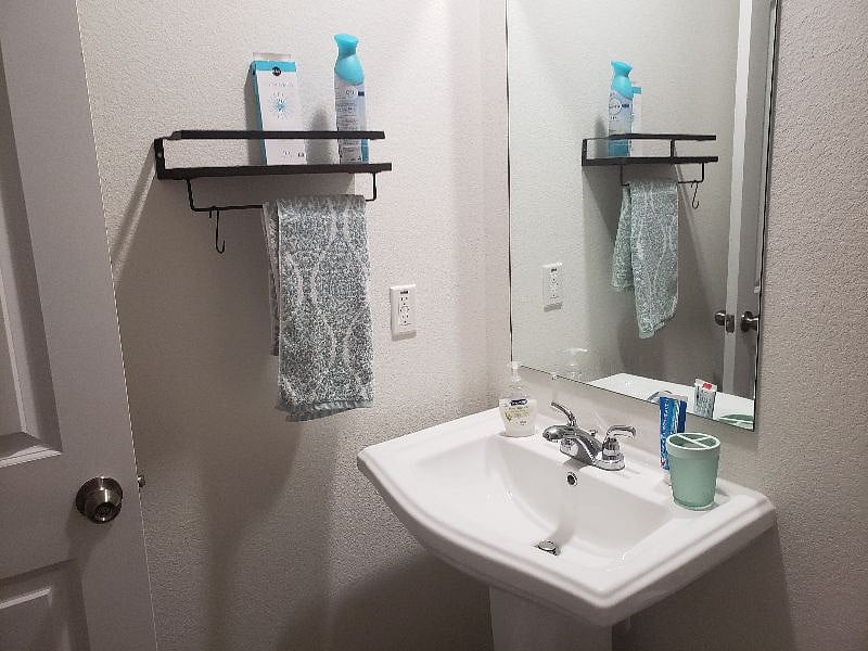 Furnished Finder property 366203_1 photo 8