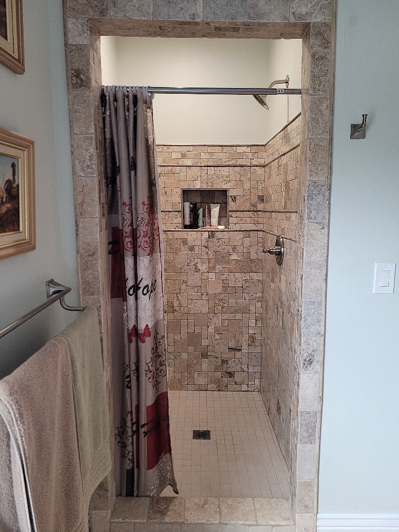 Furnished Finder property 366302_1 photo 3