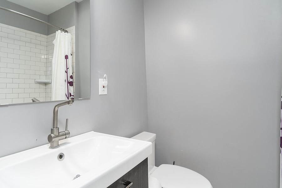 second floor bathroom 