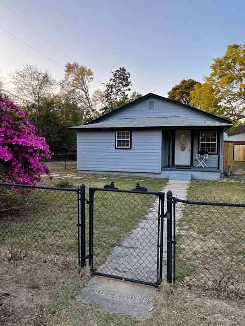 Furnished Finder property 366388_1 photo 1