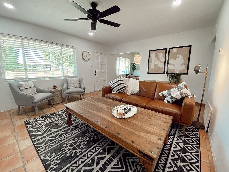Furnished Finder property 366389_1 photo 13