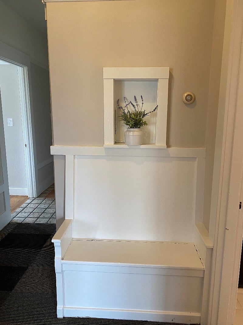 Entryway Storage Bench