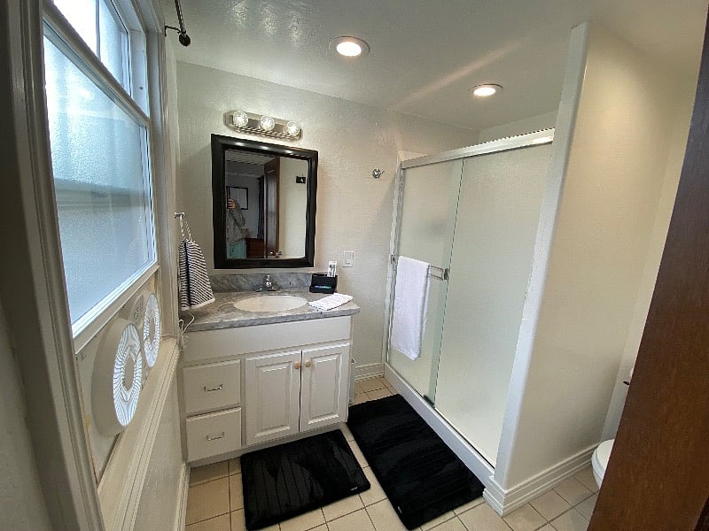 En Suite Bathroom