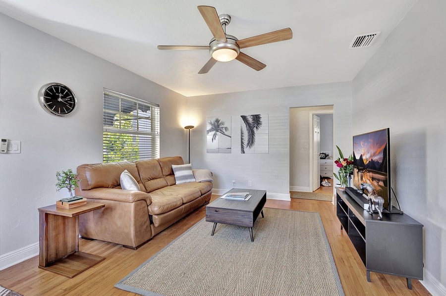Furnished Finder property 366592_1 photo 2