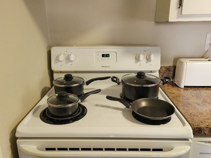 Furnished Finder property 366663_1 photo 7