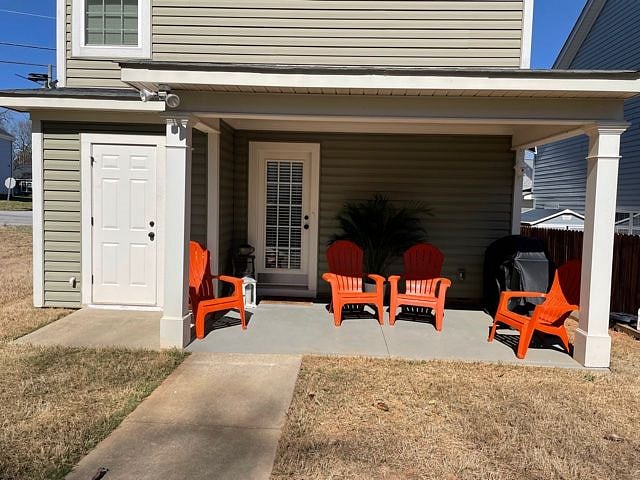 Furnished Finder property 366695_1 photo 3