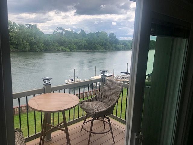 Furnished Finder property 366723_1 photo 15