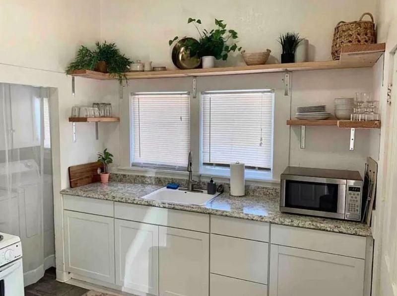 Furnished Finder property 366729_1 photo 3