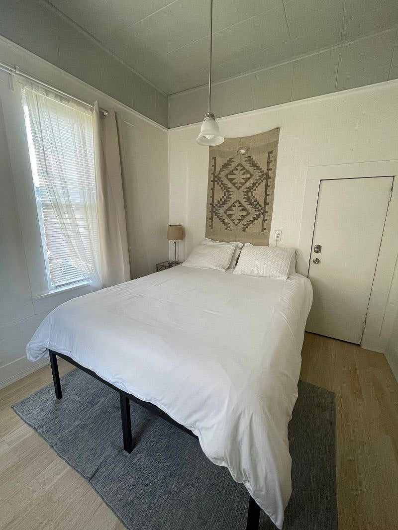 Furnished Finder property 366729_1 photo 7