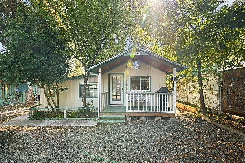 Furnished Finder property 366818_1 photo 1