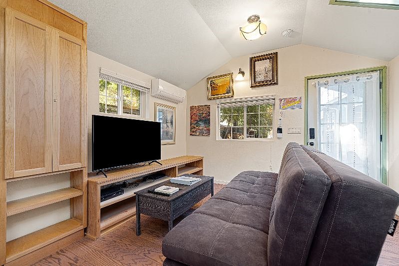 Furnished Finder property 366818_1 photo 9