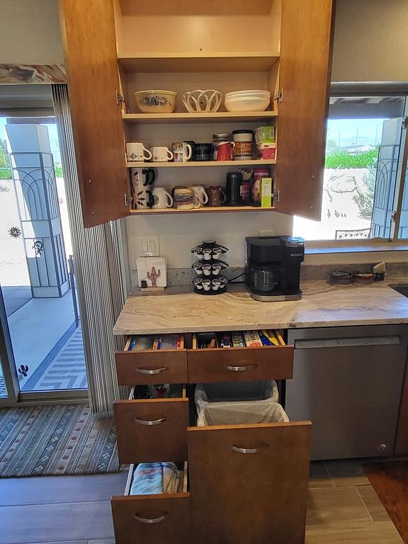 Furnished Finder property 366823_1 photo 6